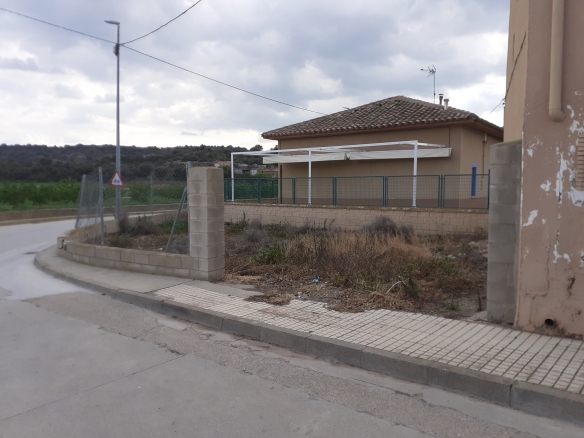Solar Urbano edificable en Azara