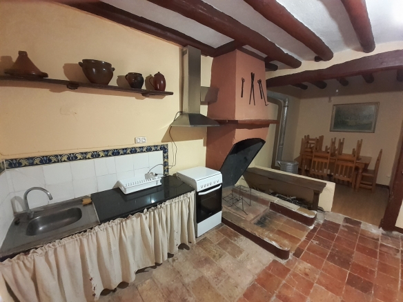 Casa rústica en ALQUILER, Abiego