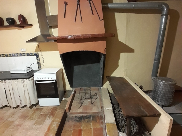 Casa rústica en ALQUILER, Abiego