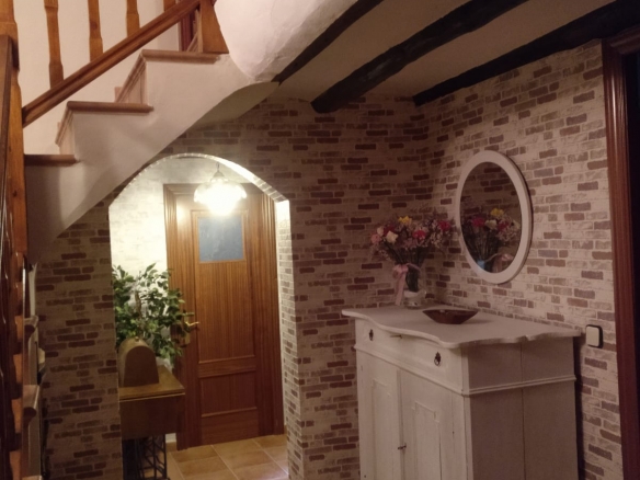 Casa Familiar, El Grado
