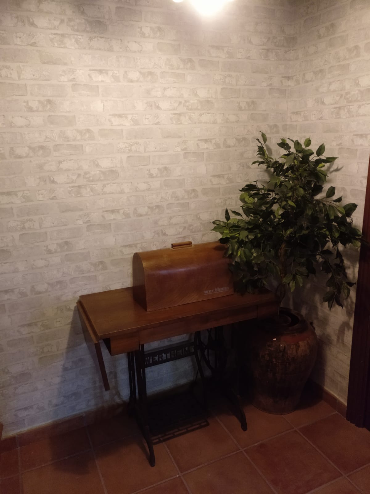 Casa Familiar, El Grado