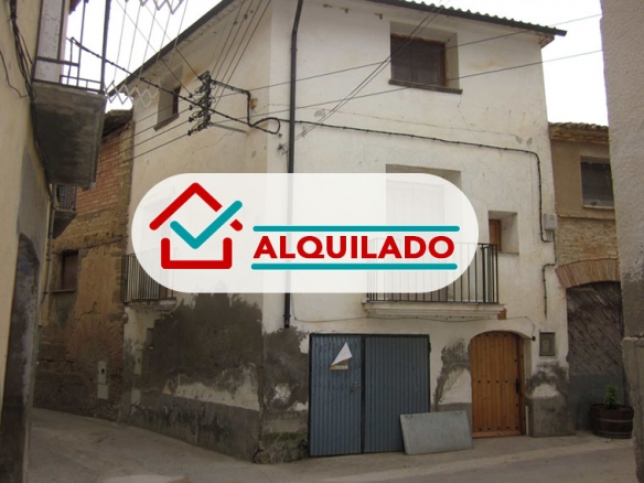 Casa adosada de pueblo para ALQUILER en Colungo