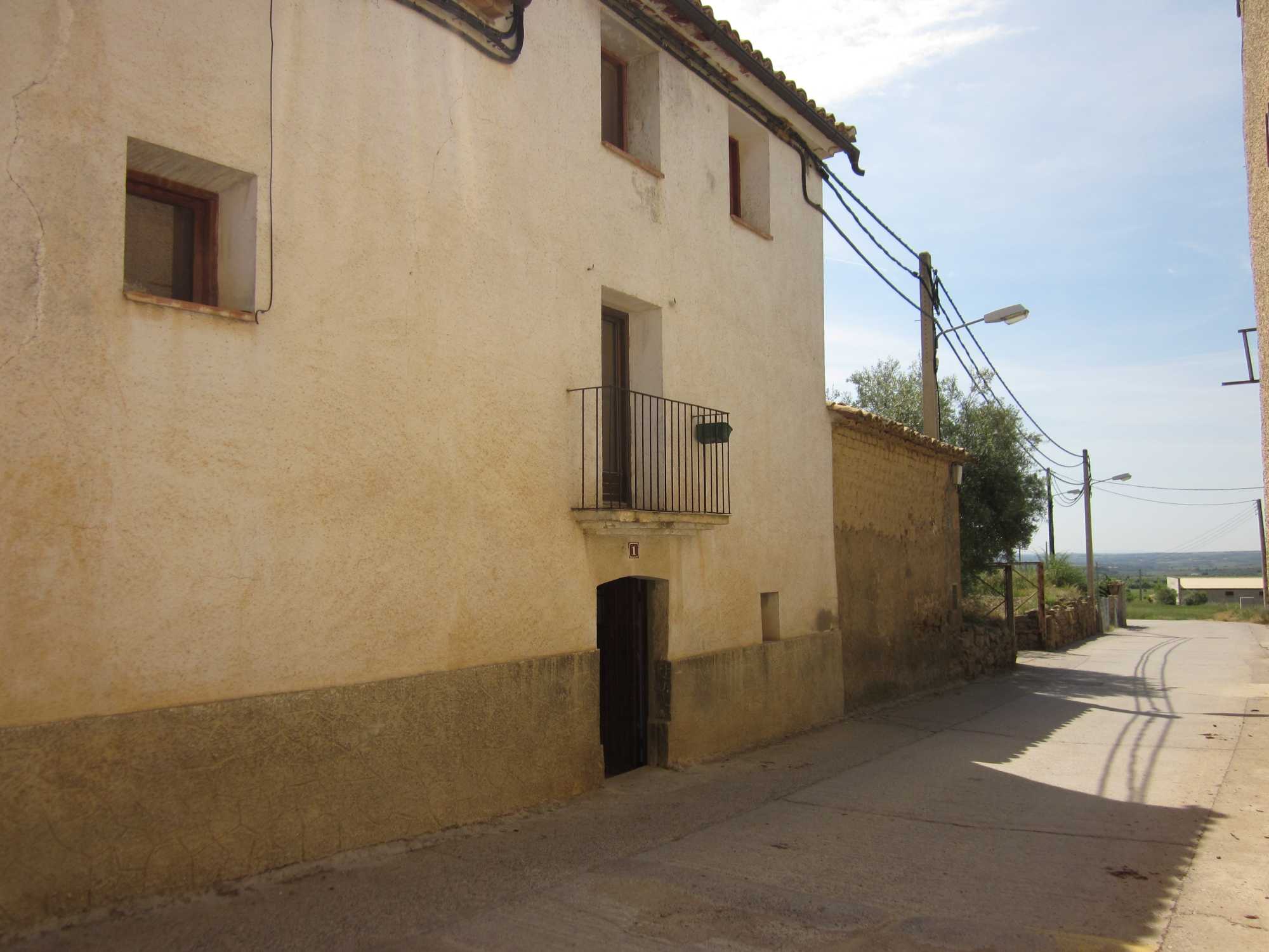 Casa reformada de ALQUILER en SALAS ALTAS