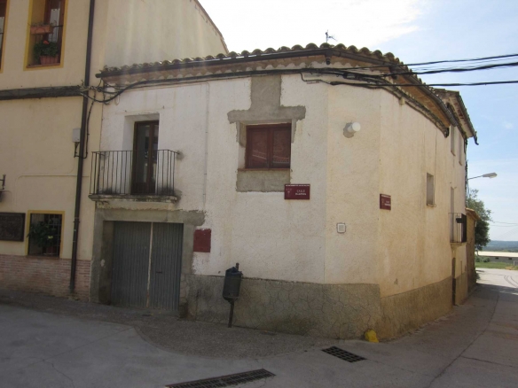Casa reformada de ALQUILER en SALAS ALTAS
