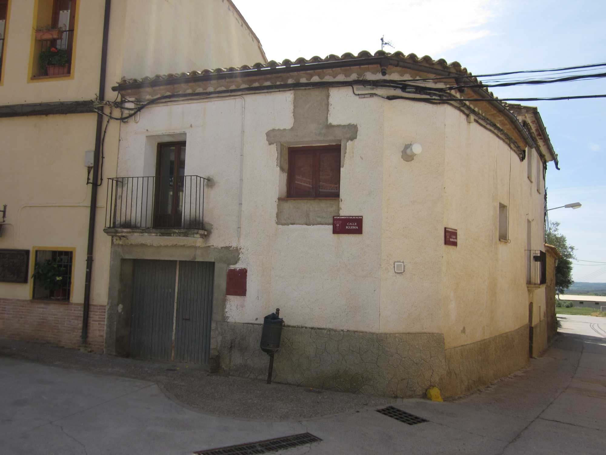 Casa reformada de ALQUILER en SALAS ALTAS