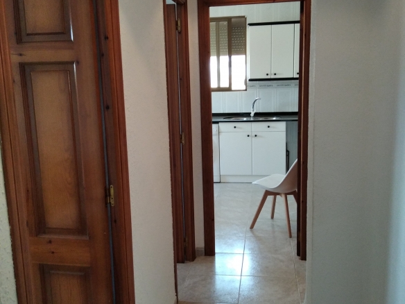 Piso de ALQUILER  totalmente reformado en PERALTA DE ALCOFEA.