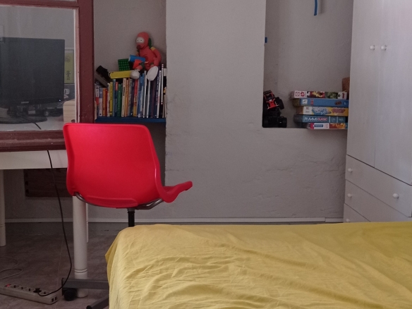 Casa en ALQUILER de dos plantas y 170m2. En  BIERGE
