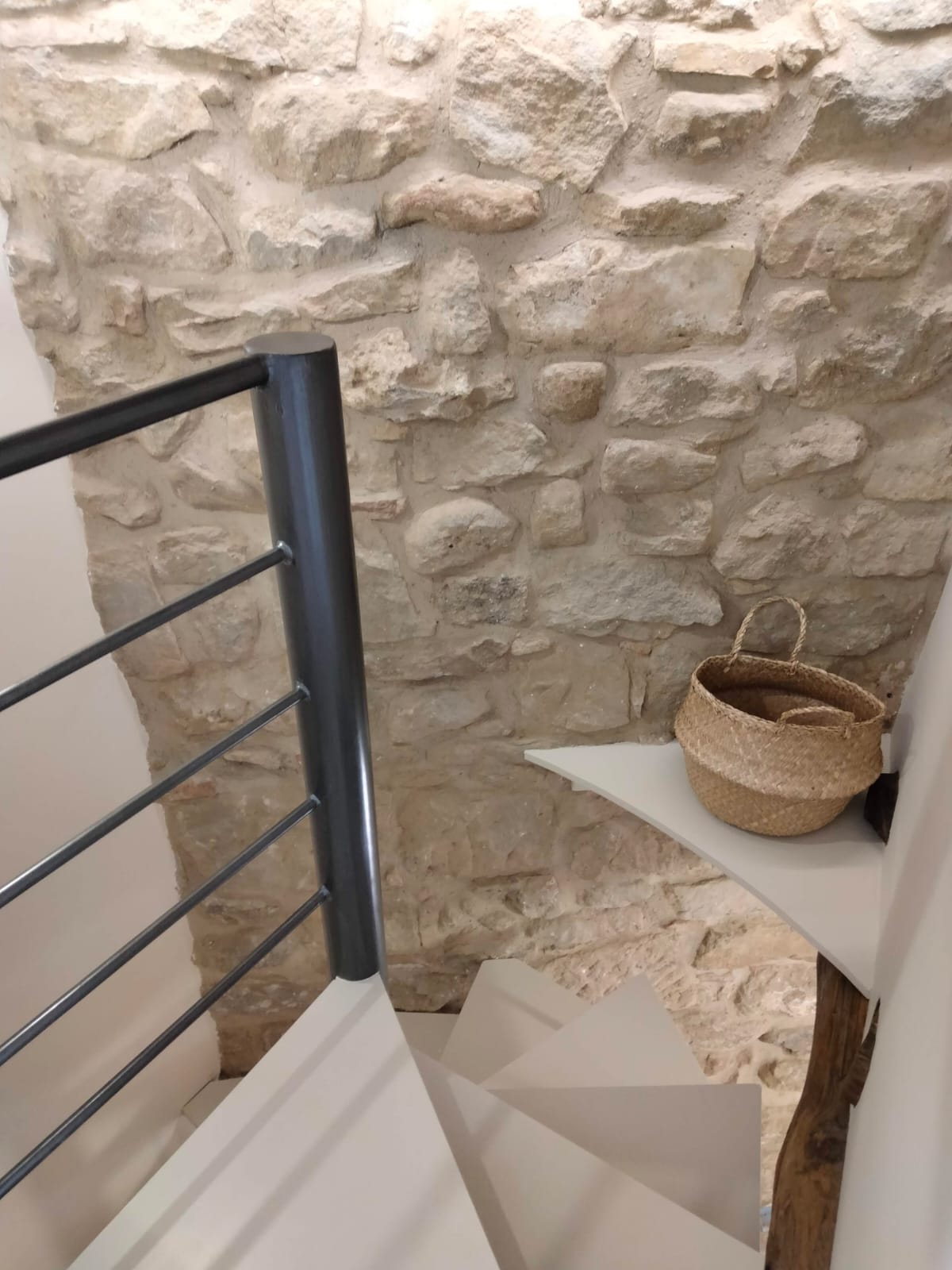 FOTO 9-min Piso de 42 m2 en ALQUILER abuhardillado decorado con gusto totalmente equipado en BIERGE