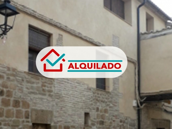 Casa en ALQUILER de dos plantas y 170m2. En  BIERGE