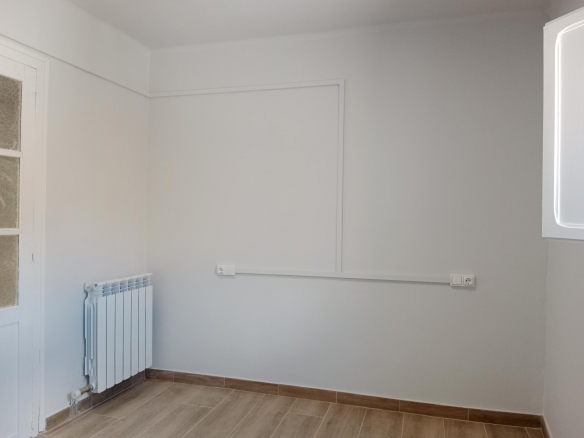 Casa de 3 plantas a estrenar.