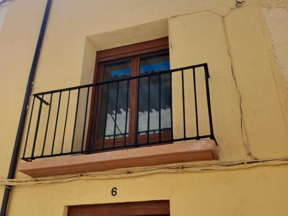 Casa de 3 plantas a estrenar.