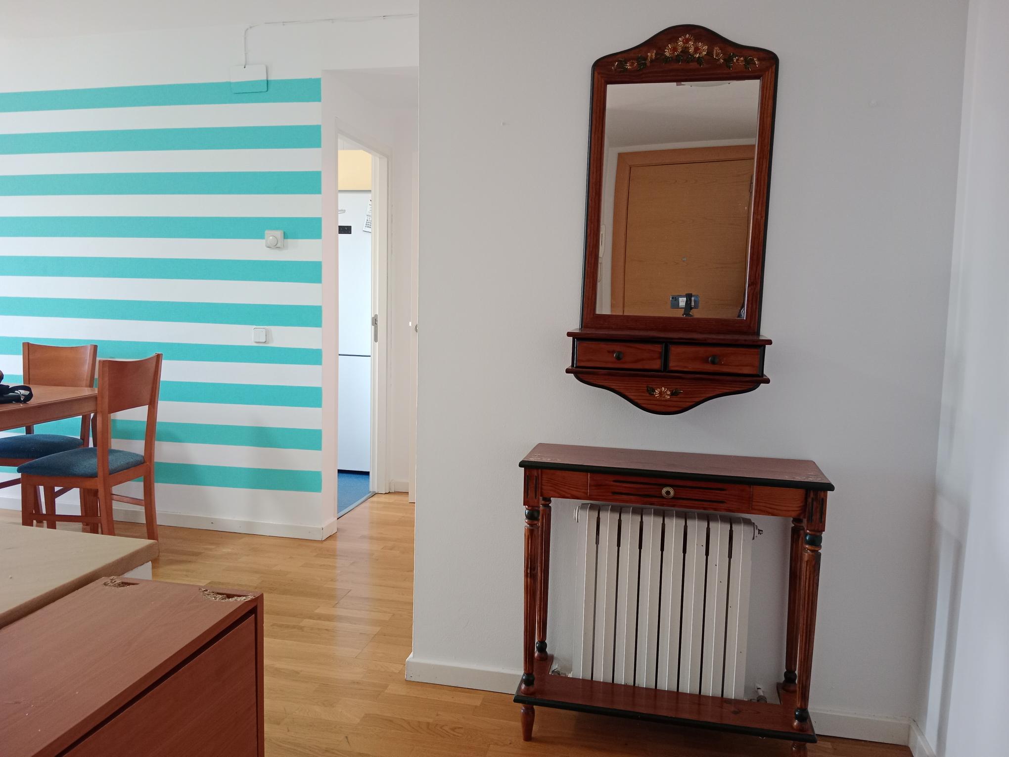 APARTAMENTO DÚPLEX en ALQUILER de reciente construcción en Estadilla, muy luminoso, excelentes vistas.